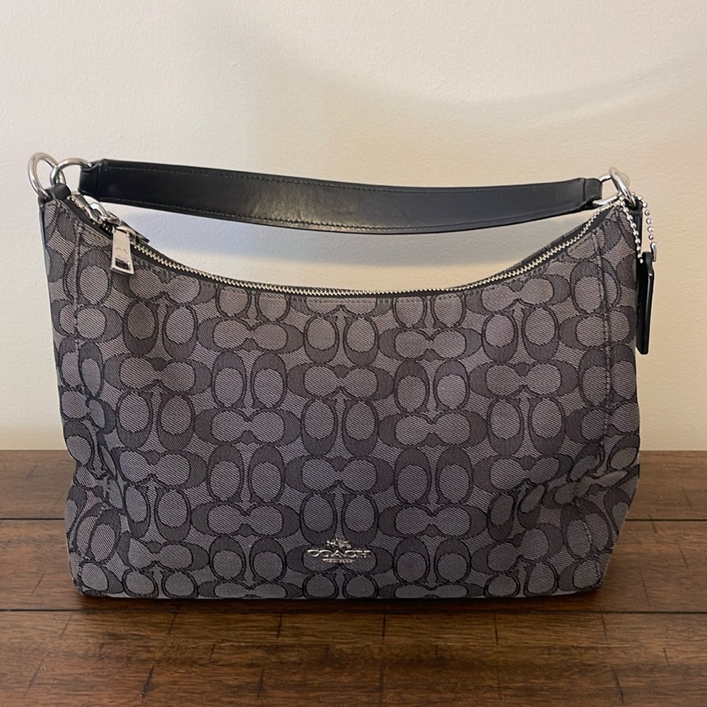 Cute Coach shoulder bag